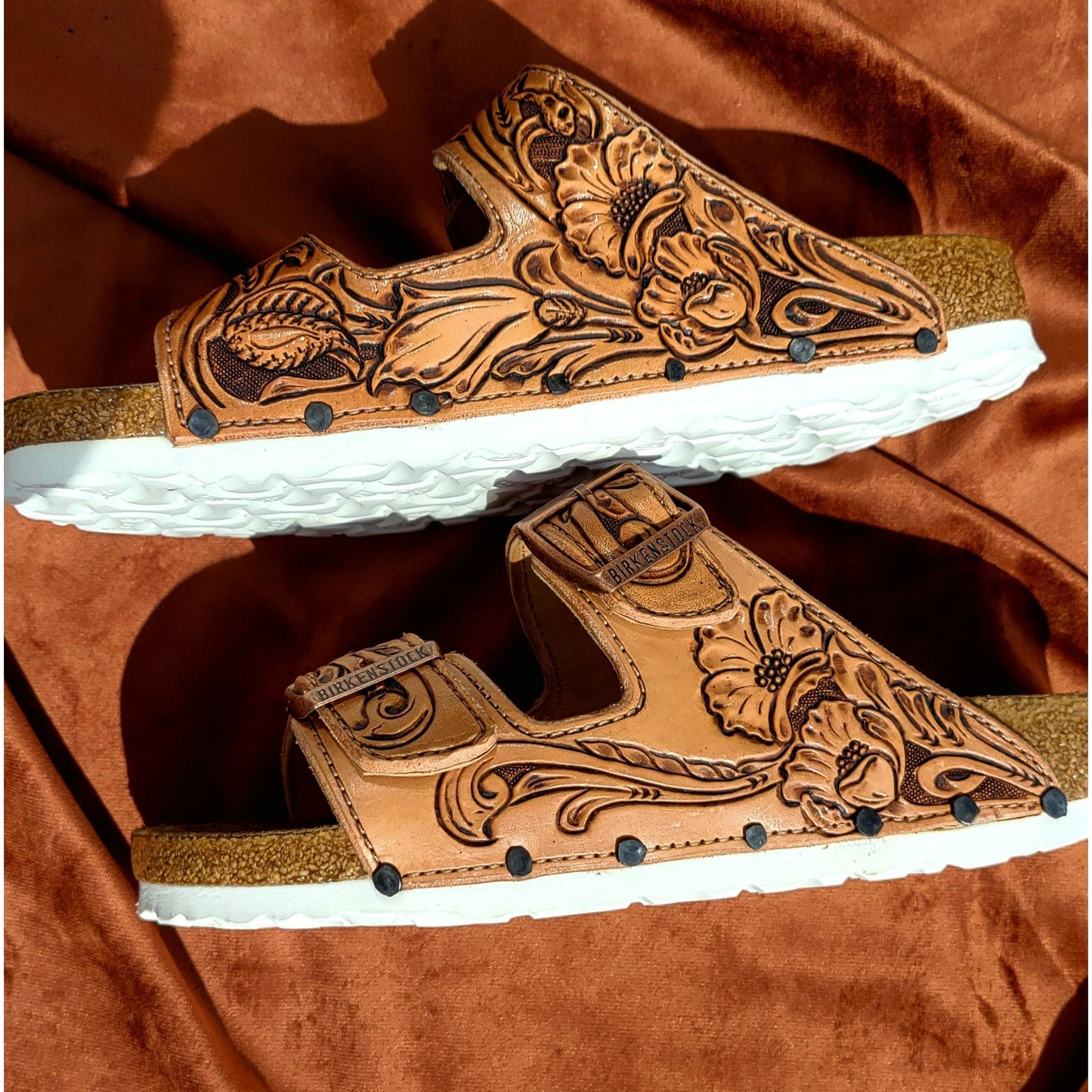 Floral tooled Birks - j.huber leather designs