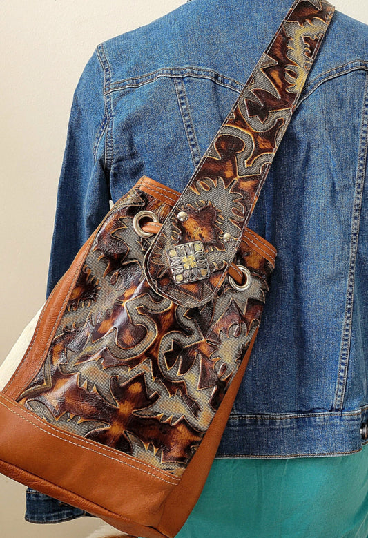 Sierra Whiskey Sling - j.huber leather designs