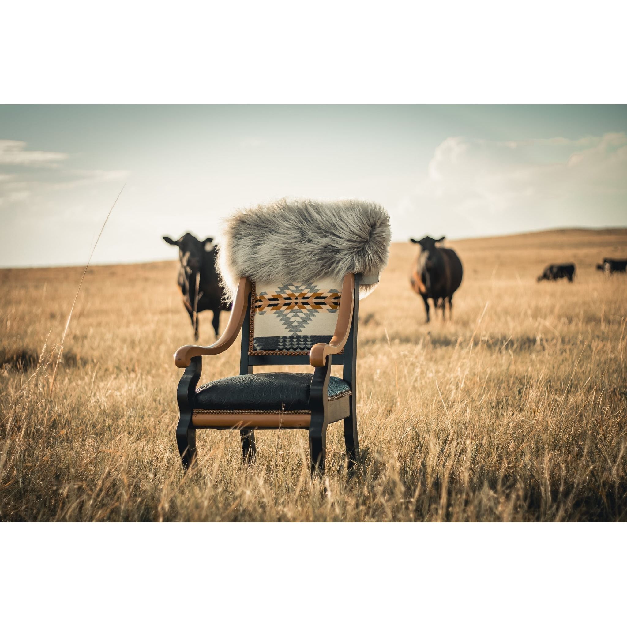 Western upholstered Chair - j.huber leather designs